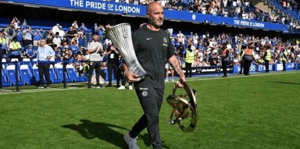 切尔西官方宣布主帅马雷斯卡下课，终结激情与争议并存的执教时代