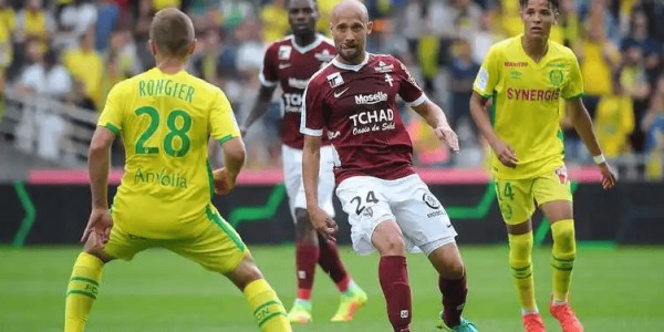 法甲冲冠关键战！马赛主场围剿保级队南特，比分预测锁定2-0格局