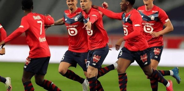 法甲焦点战：里尔主场稳势争席，里昂客场攻势冲前四